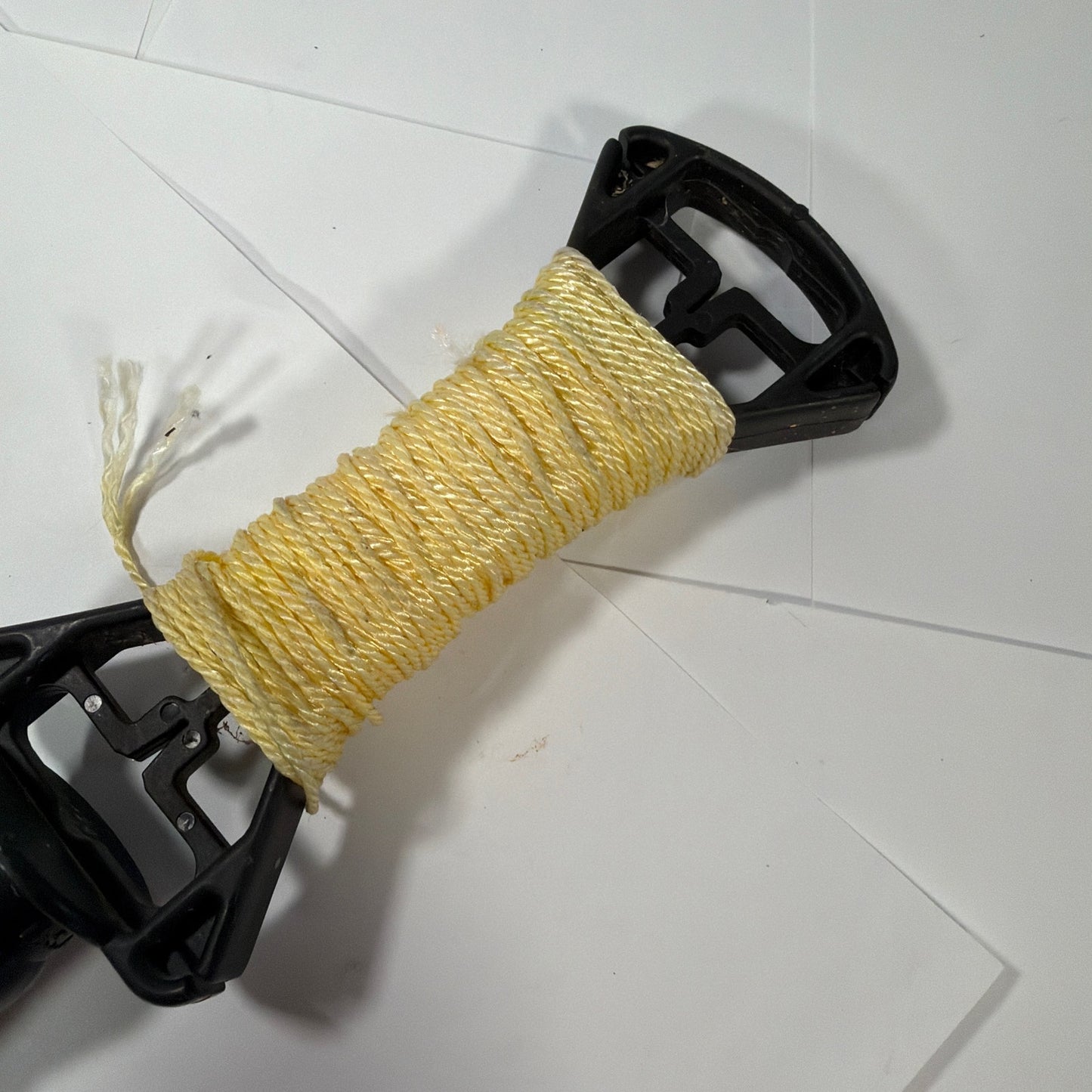 Vintage USA Plastic Line Winder Hand Reel with Yellow Twine