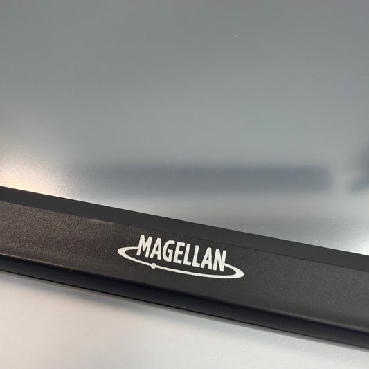 Magellan RoadMate 5230T-LM 5" Touchscreen GPS Navigator with Car Charger
