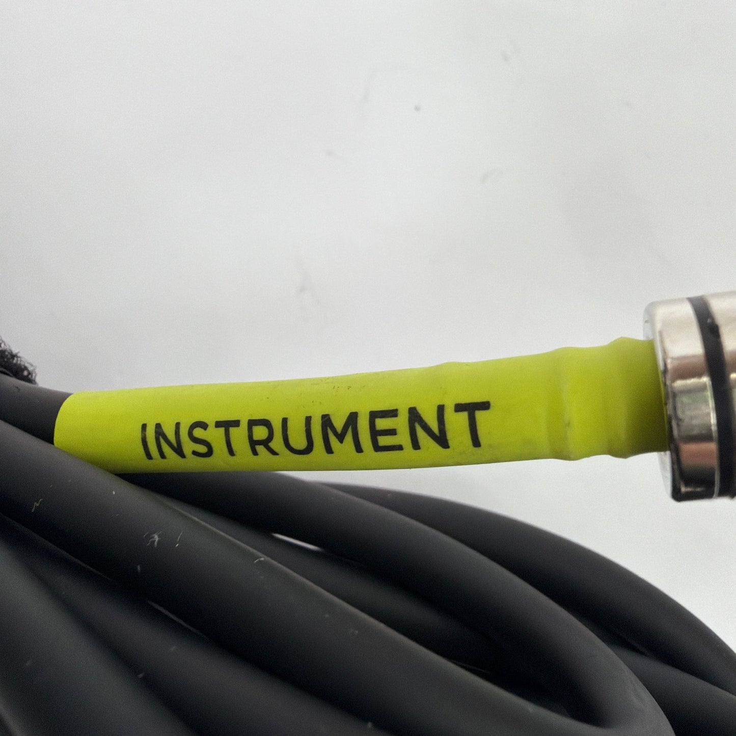Ernie Ball 1/4 in Instrument Cable Black/Green Straight to Straight