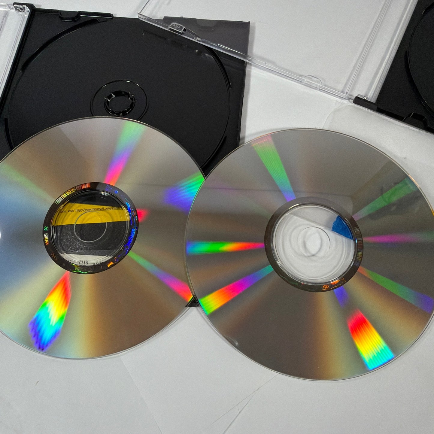 Microsoft Windows XP Professional SP2 Student Media E85-03210 + Office Pro/Ent
