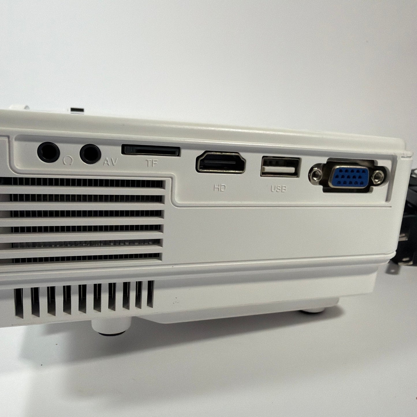 Auking M8-F Mini LED Projector White Tested Working With Power Cord