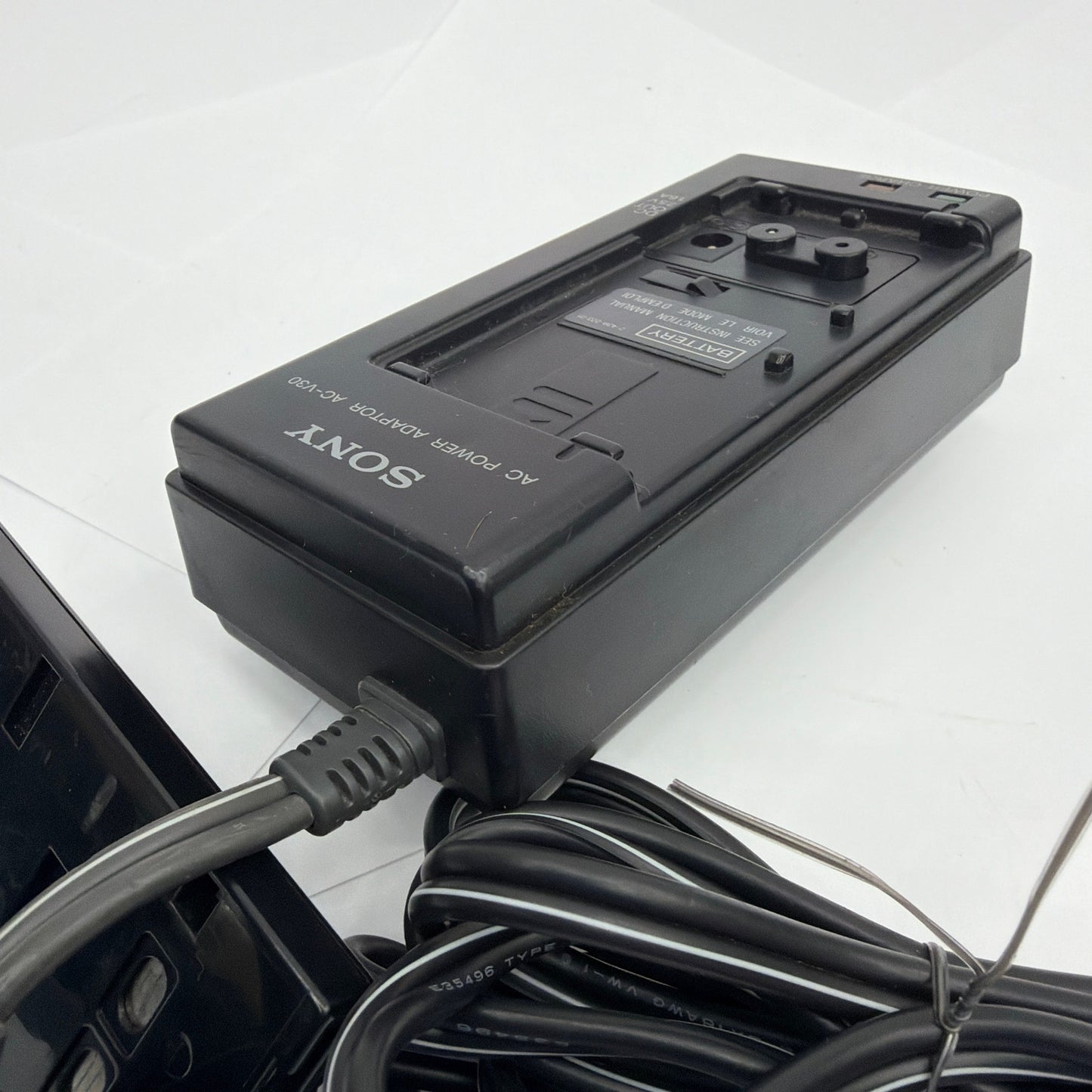Sony AC-V30 AC Power Adapter Battery Charger Tested Working Made in Japan