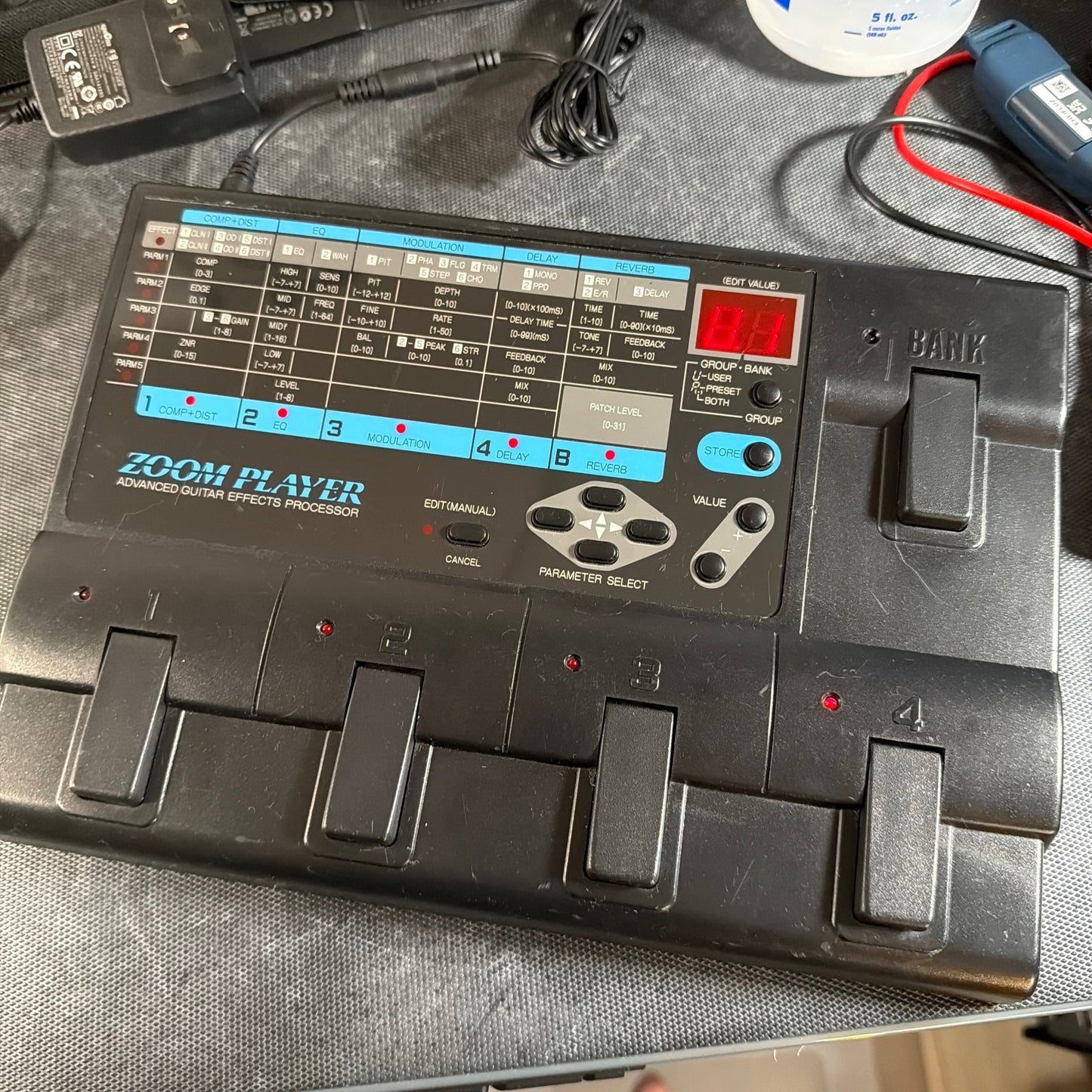 Zoom Player 2020 Advanced Guitar Effects Processor Multi-Effects Floor Unit