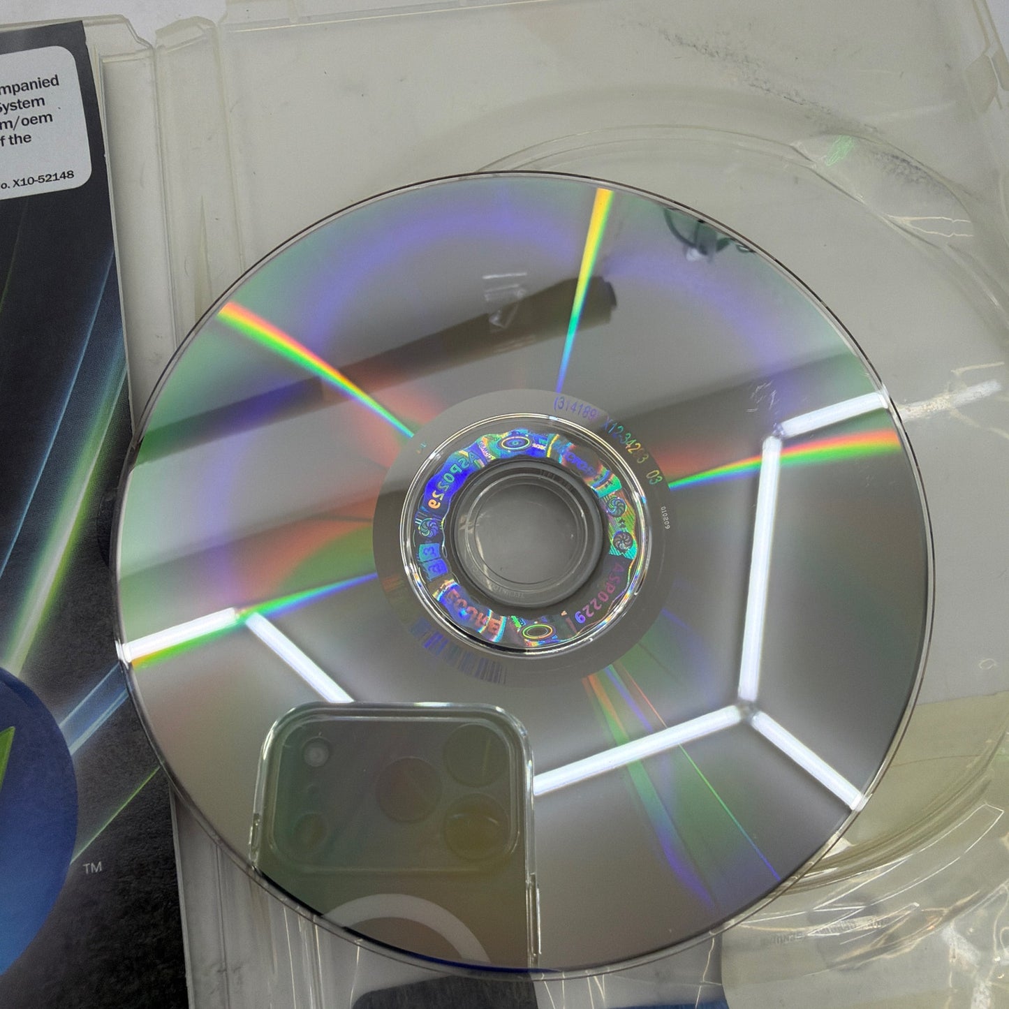 Microsoft Windows Vista Ultimate 32-bit OEM DVD with COA Product Key and Manual