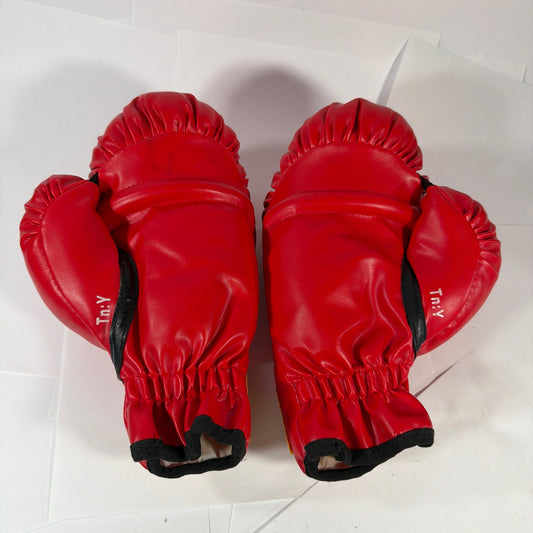 Everlast Red Boxing Gloves Adult Size Pair Each Approx 7 oz