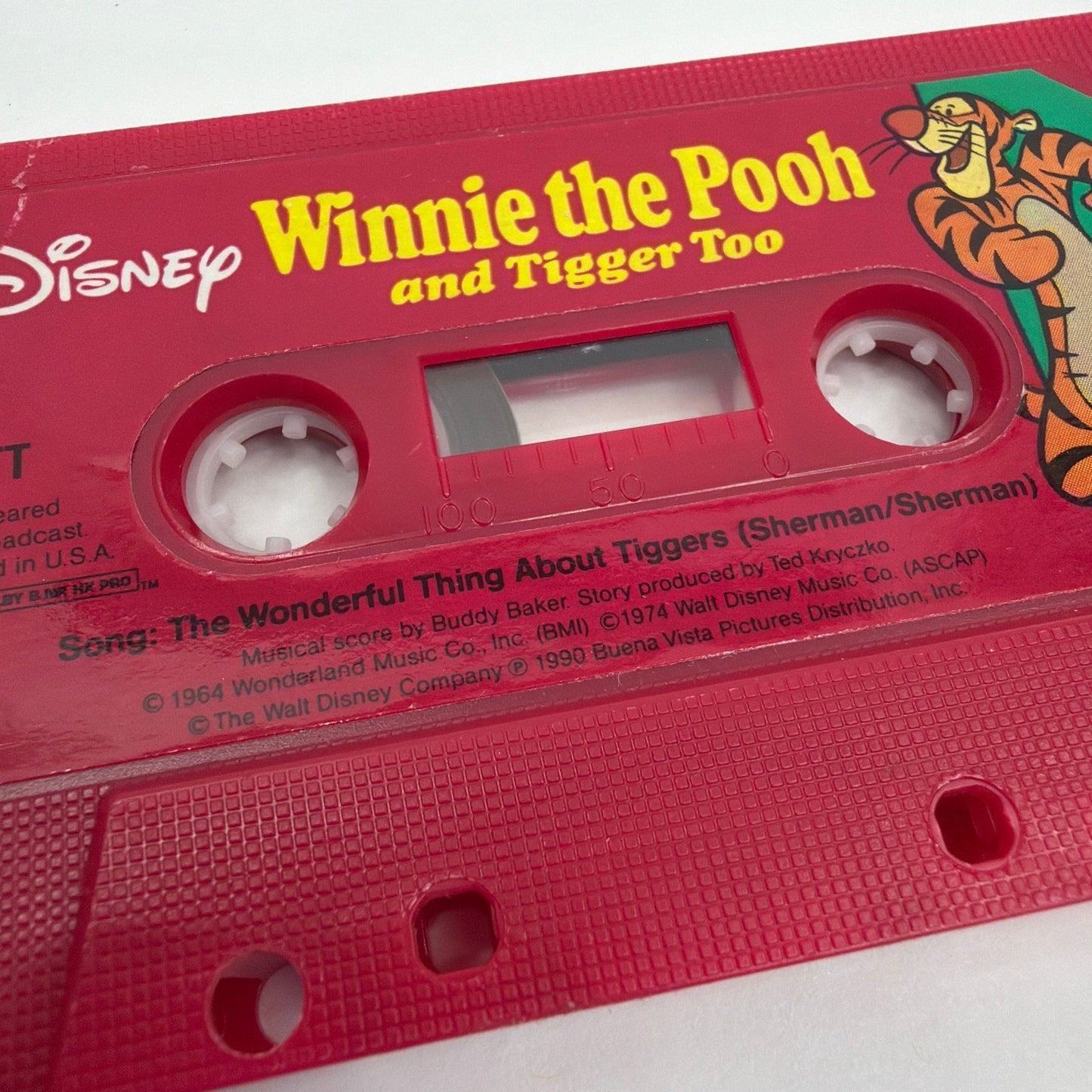 Disney Winnie the Pooh Cassette Tape Tigger Too Blustery Day 20TT