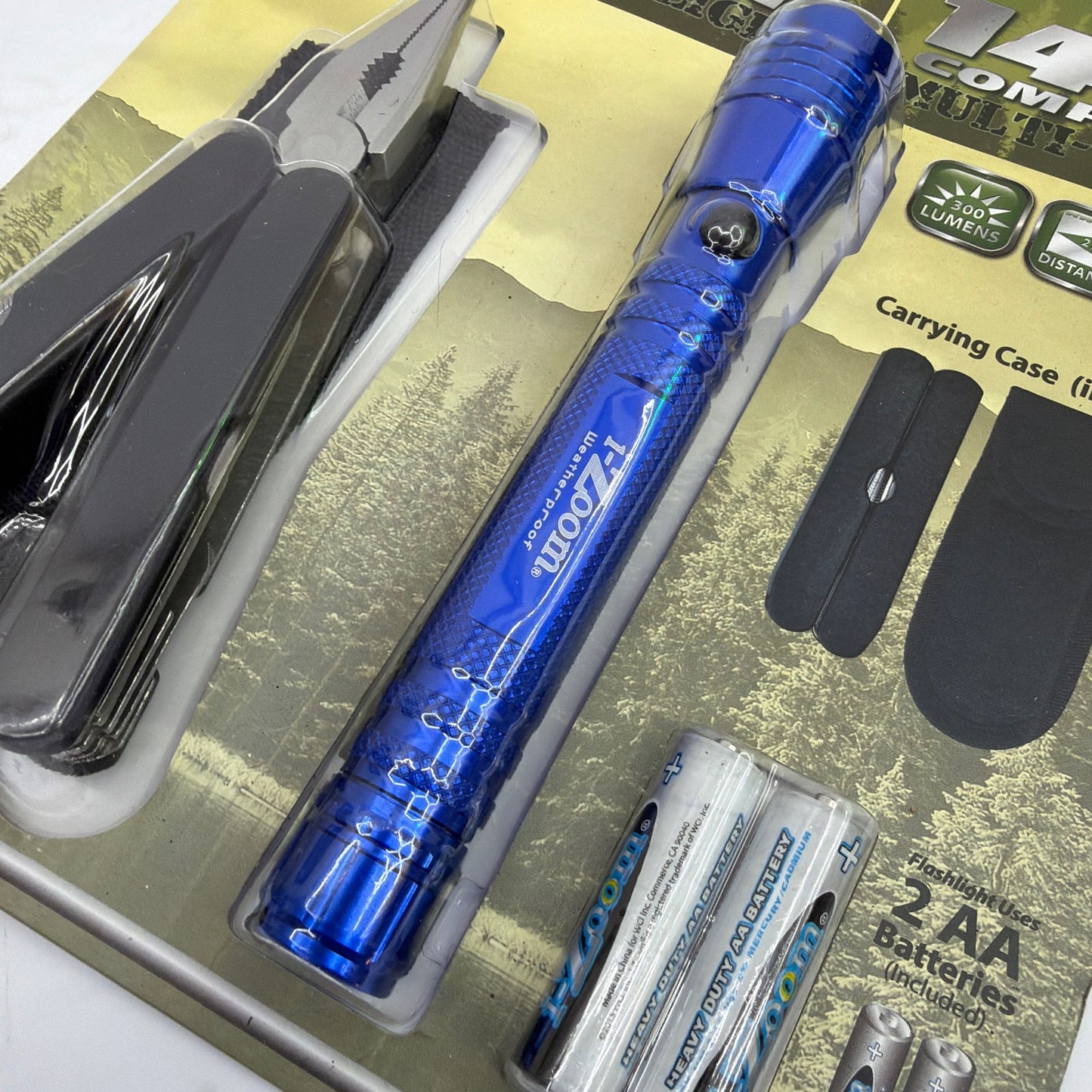 Outdoorsman by i-Zoom 300 Lumen Flashlight and 14-in-1 Compact Multi-Tool Kit FL