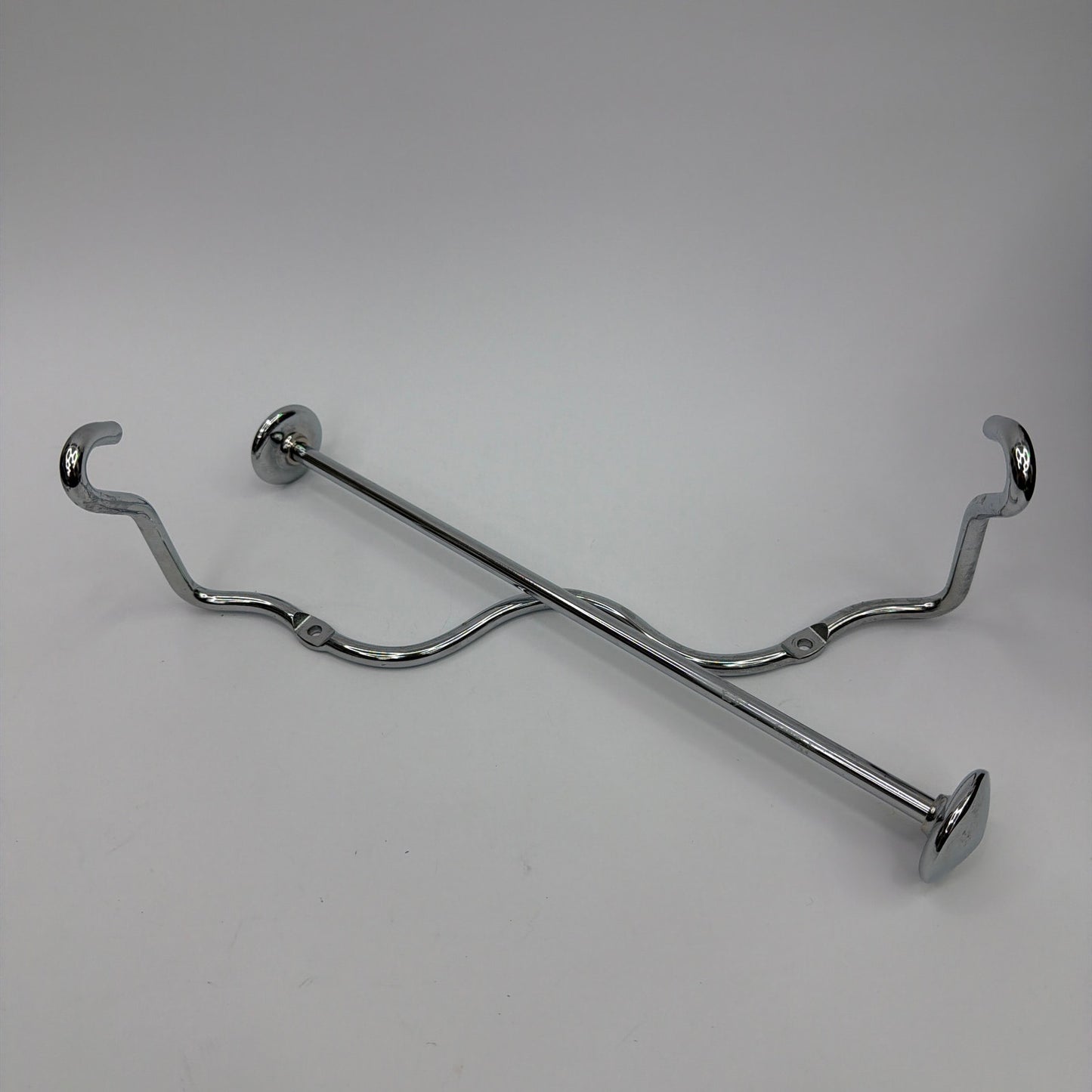 Lot of 4 Chrome Wall-Mounted Guest Towel Holders Approx 13 in