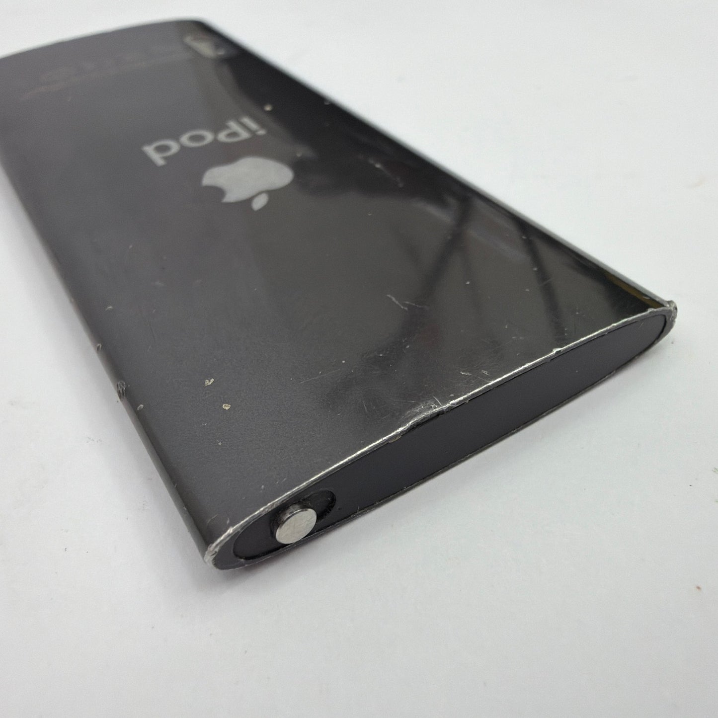 Apple iPod nano 5th Gen A1320 Gray For Parts Repair White Screen