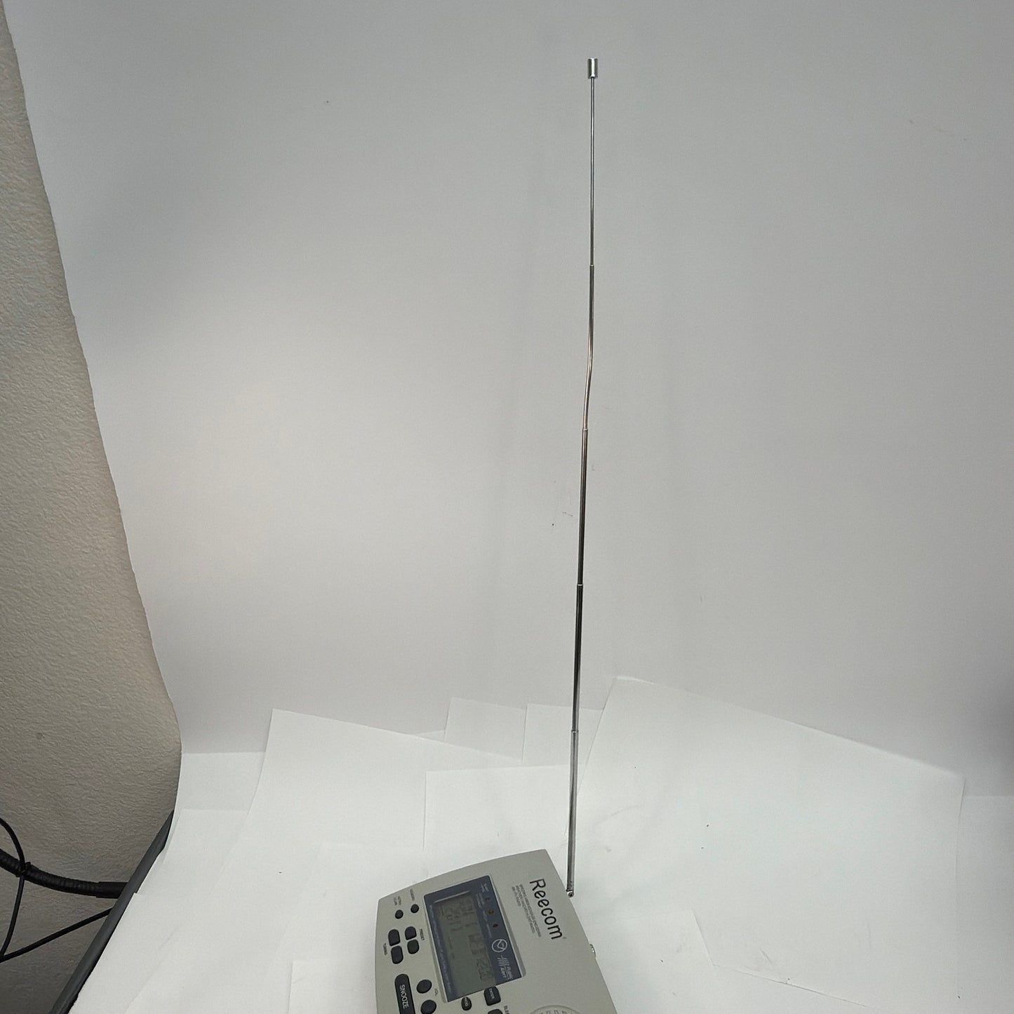 Reecom R-1650 NOAA Weather Hazard Alert AM/FM Radio