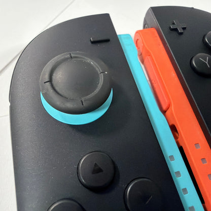 Nintendo Switch 2 Joy-Con 2 Controllers with BEE-009 Grip
