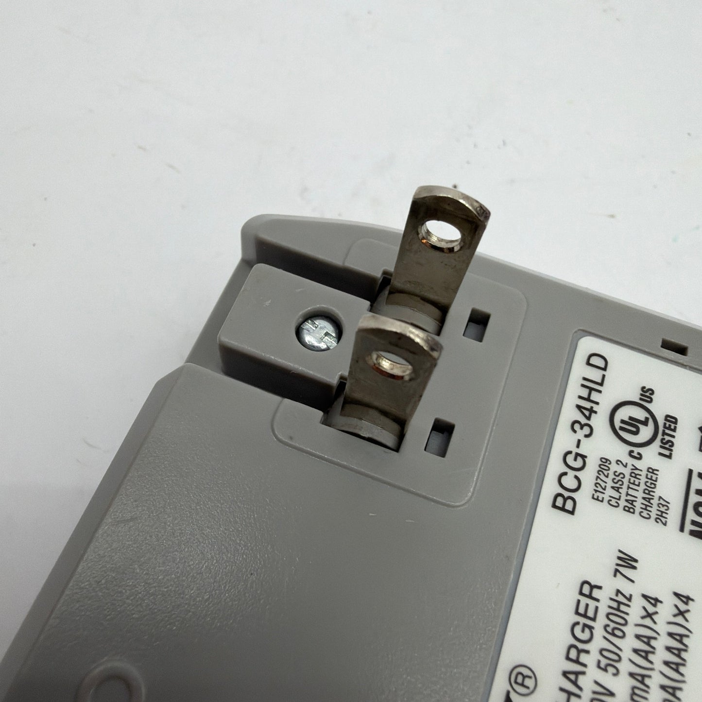 Sony CycleEnergy BCG-34HLD Ni-MH AA/AAA Battery Charger