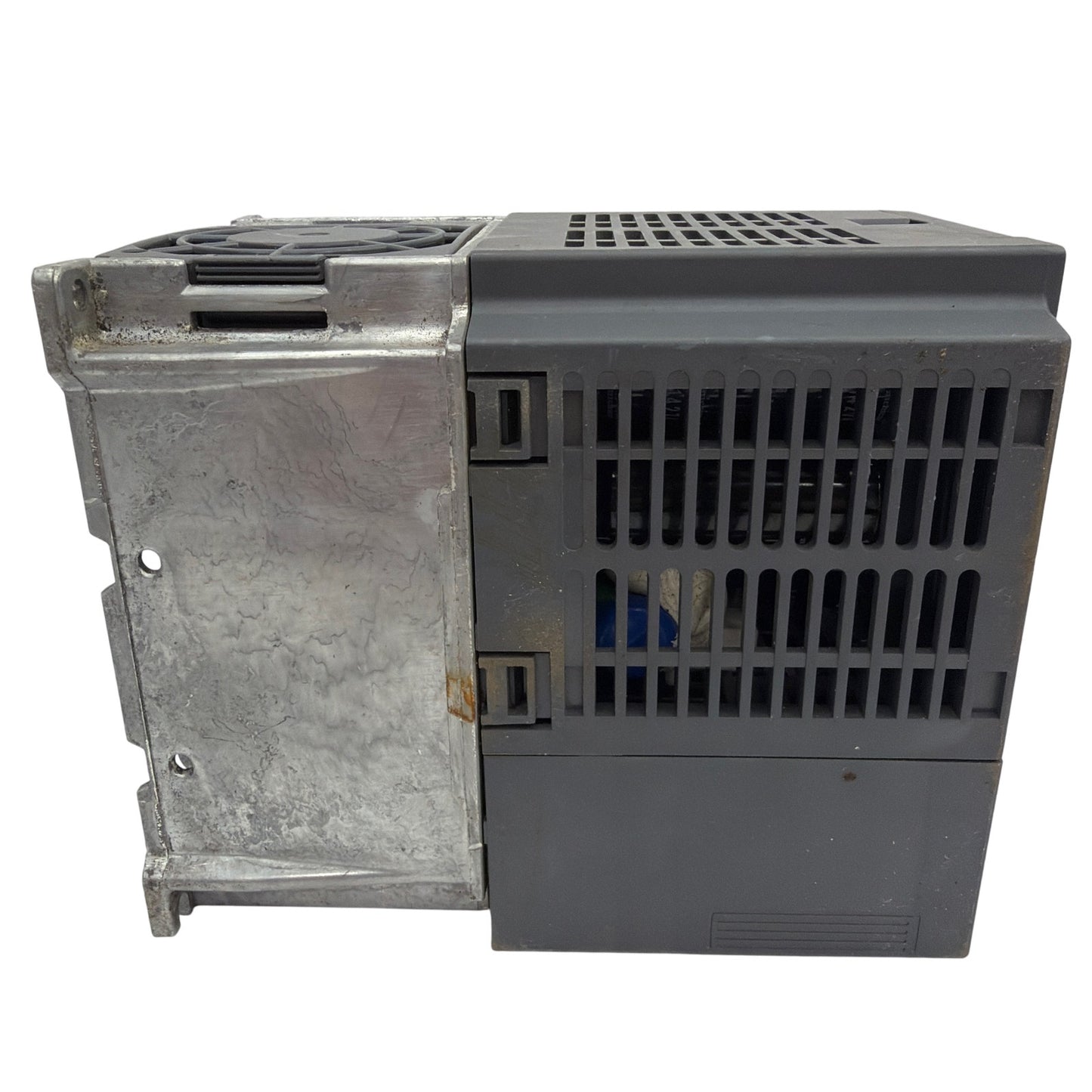 Mitsubishi FR-D740-080-NA NexRev DrivePak VFD Inverter 3PH 380-480V – For Parts/