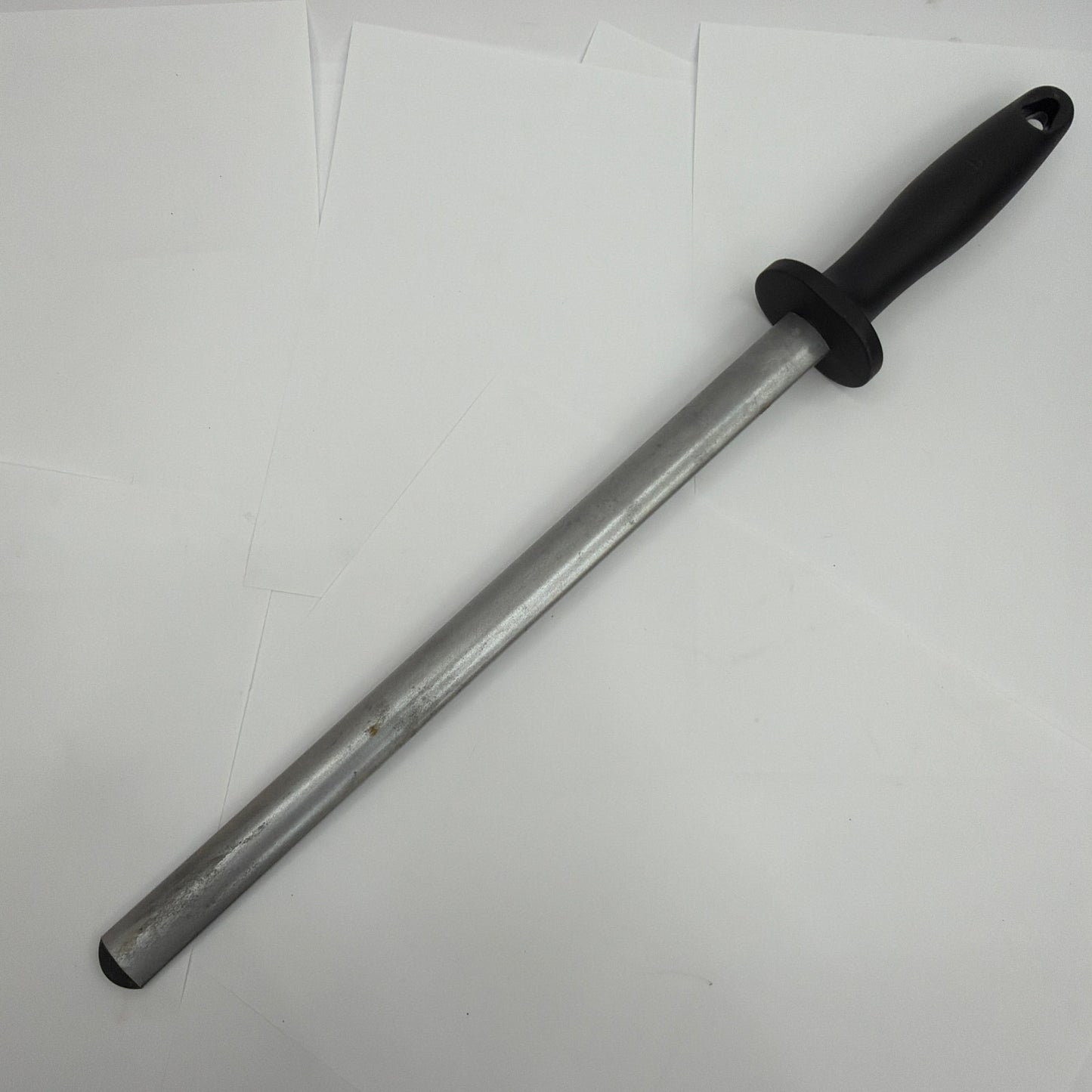 Winco Acero KFP-122 12 in Oval Diamond-Coated Sharpening Steel Black Handle NSF