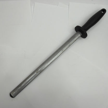 Winco Acero KFP-122 12 in Oval Diamond-Coated Sharpening Steel Black Handle NSF