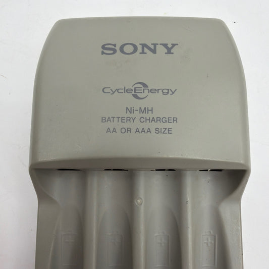 Sony CycleEnergy BCG-34HLD Ni-MH AA/AAA Battery Charger