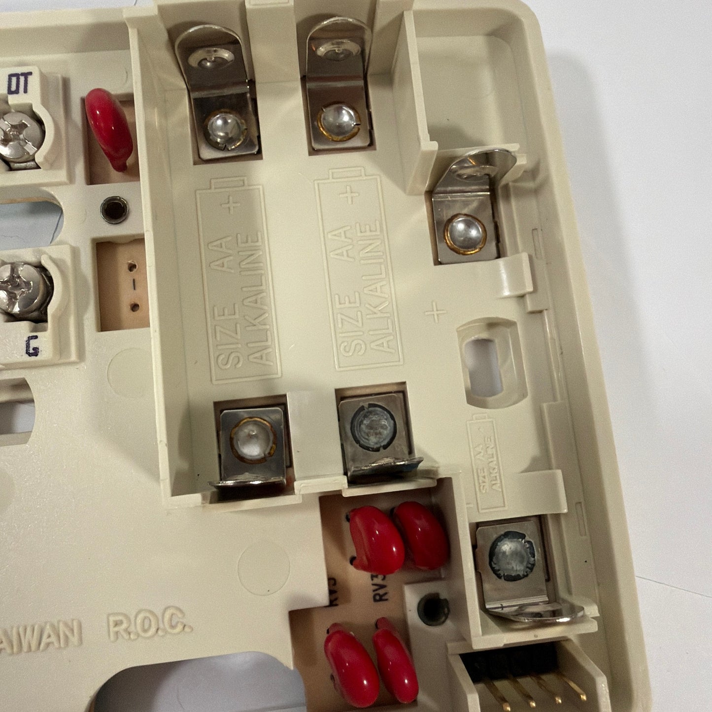 Honeywell T8602C2000 Programmable Thermostat Beige