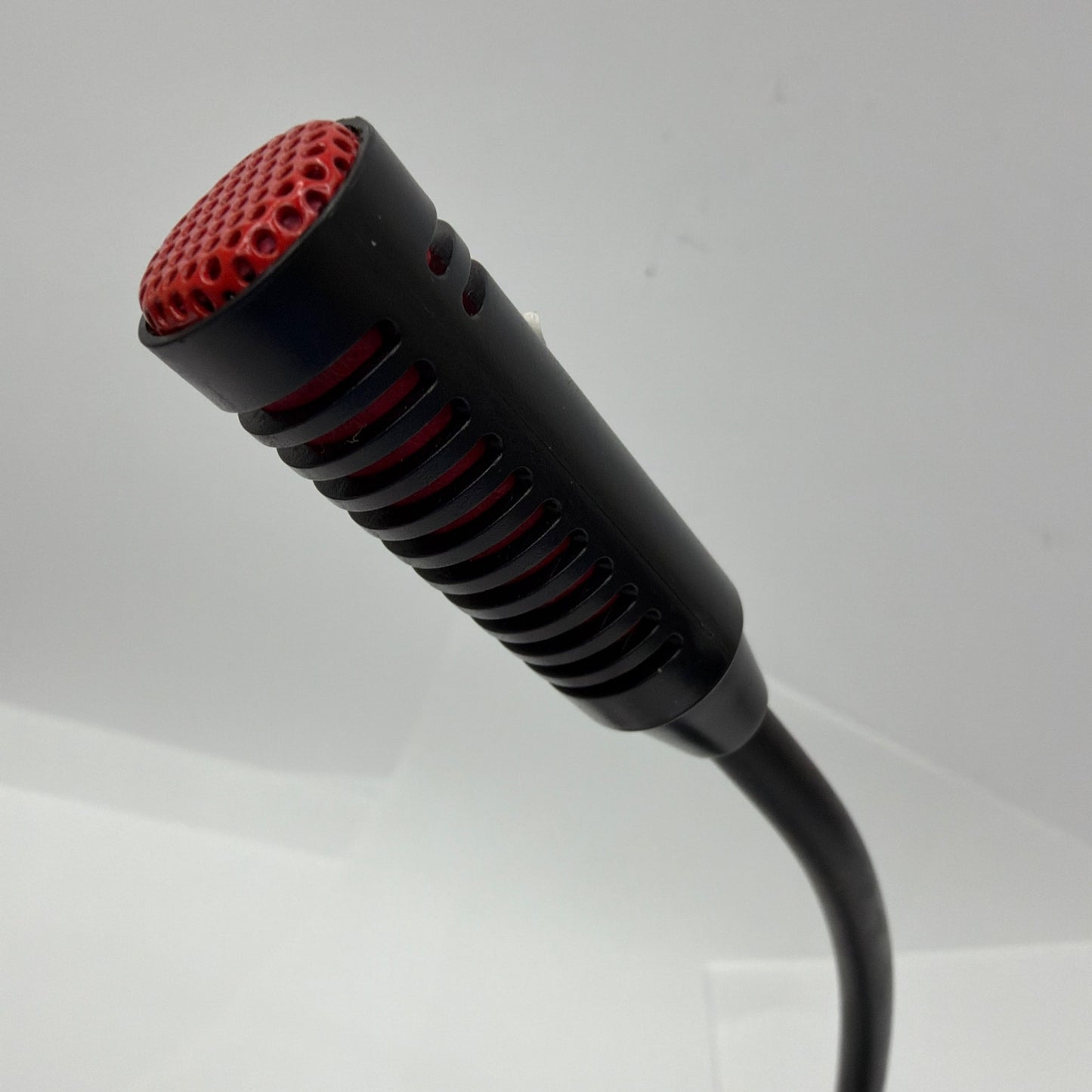Perrycom USB Desktop Gooseneck Microphone Red Foam Windscreen 13 In