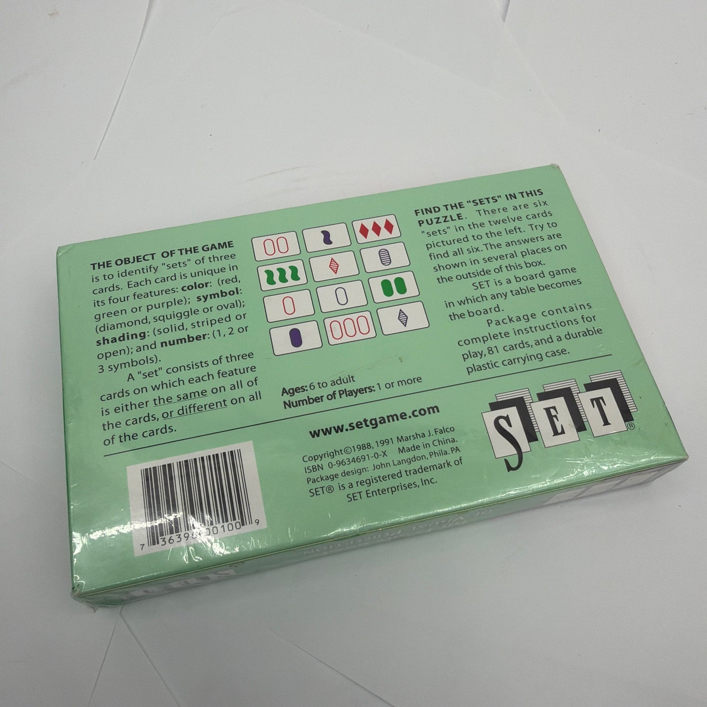 SET Enterprises SET The Family Game of Visual Perception Sealed 1991 Card Game