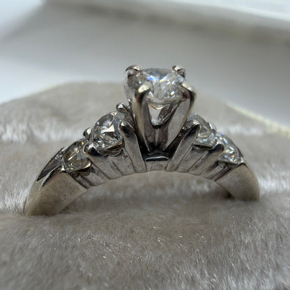 14K White Gold Diamond Ring Size 8 0.30ct Center With Paperwork