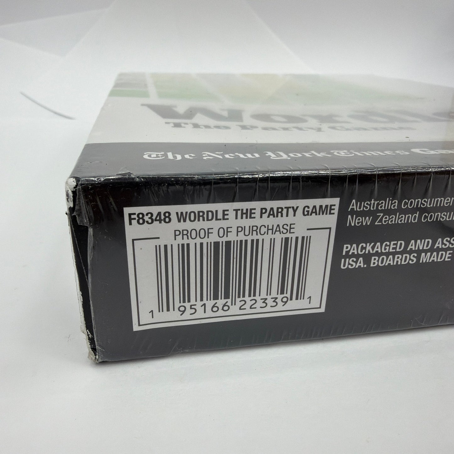 Hasbro Wordle The Party Game F8348 Sealed Box Damaged