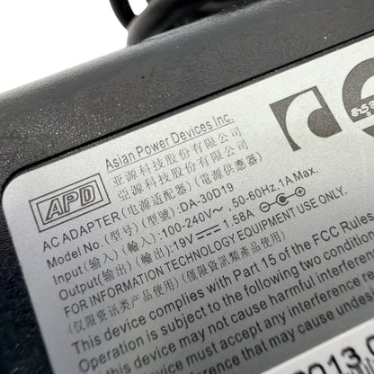 APD DA-30D19 19V 1.58A 30W AC Adapter Power Supply w/ Power Cord Tested