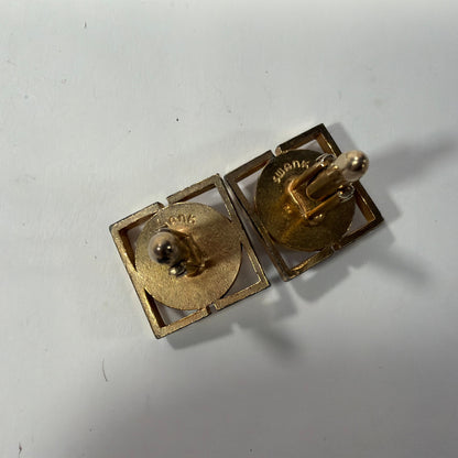 Swank Horse Head Mother of Pearl Gold-Tone Cufflinks Pair