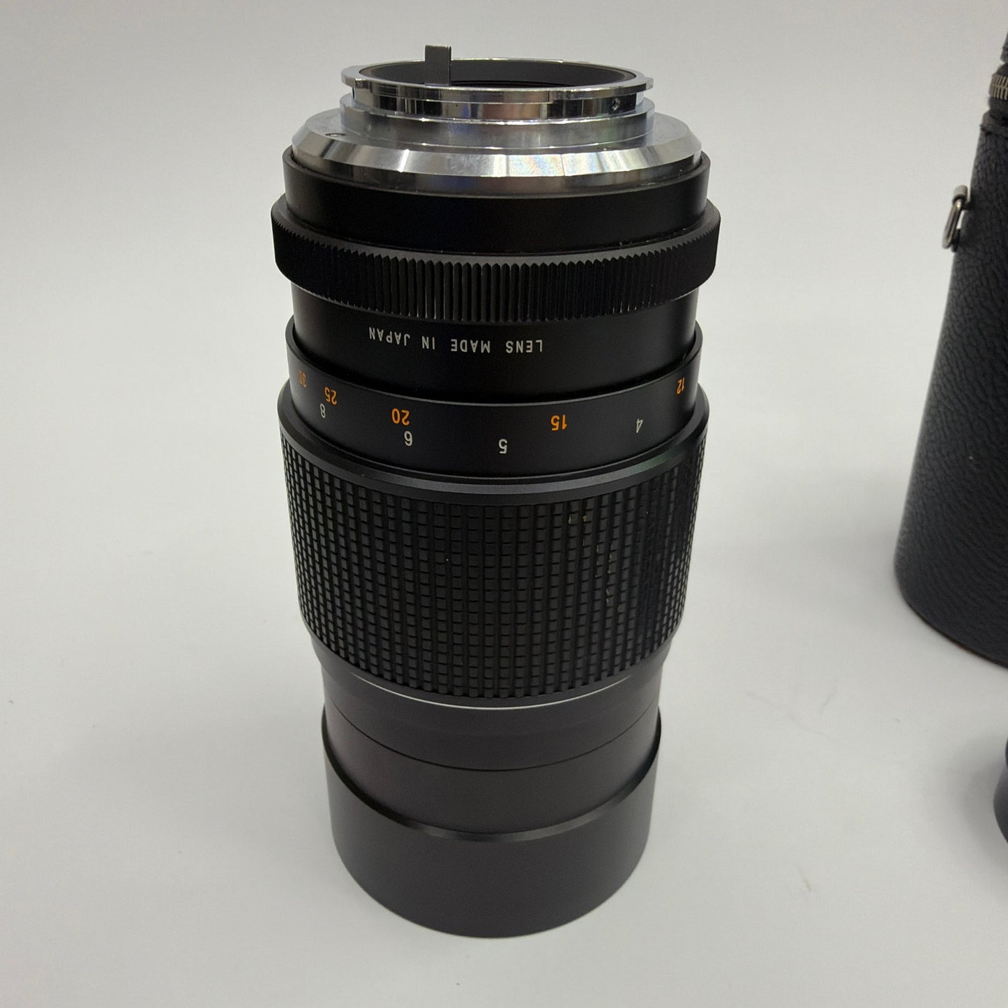 Asanuma Auto-Tele 200mm f/3.5 Manual Focus Lens for Minolta SR M/SR Mount w/Case