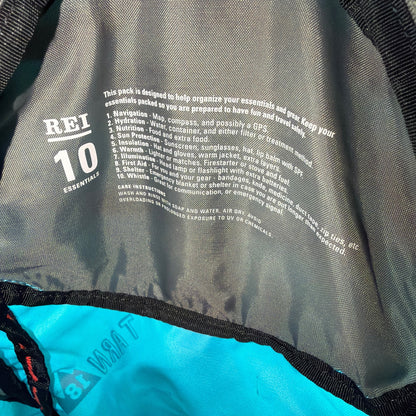 REI Co-op Tarn 18 Youth Hiking Daypack Backpack 18L Teal Blue