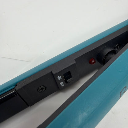 Revlon RVST2029B Ceramic Mini Flat Iron Hair Straightener Teal Black Tested