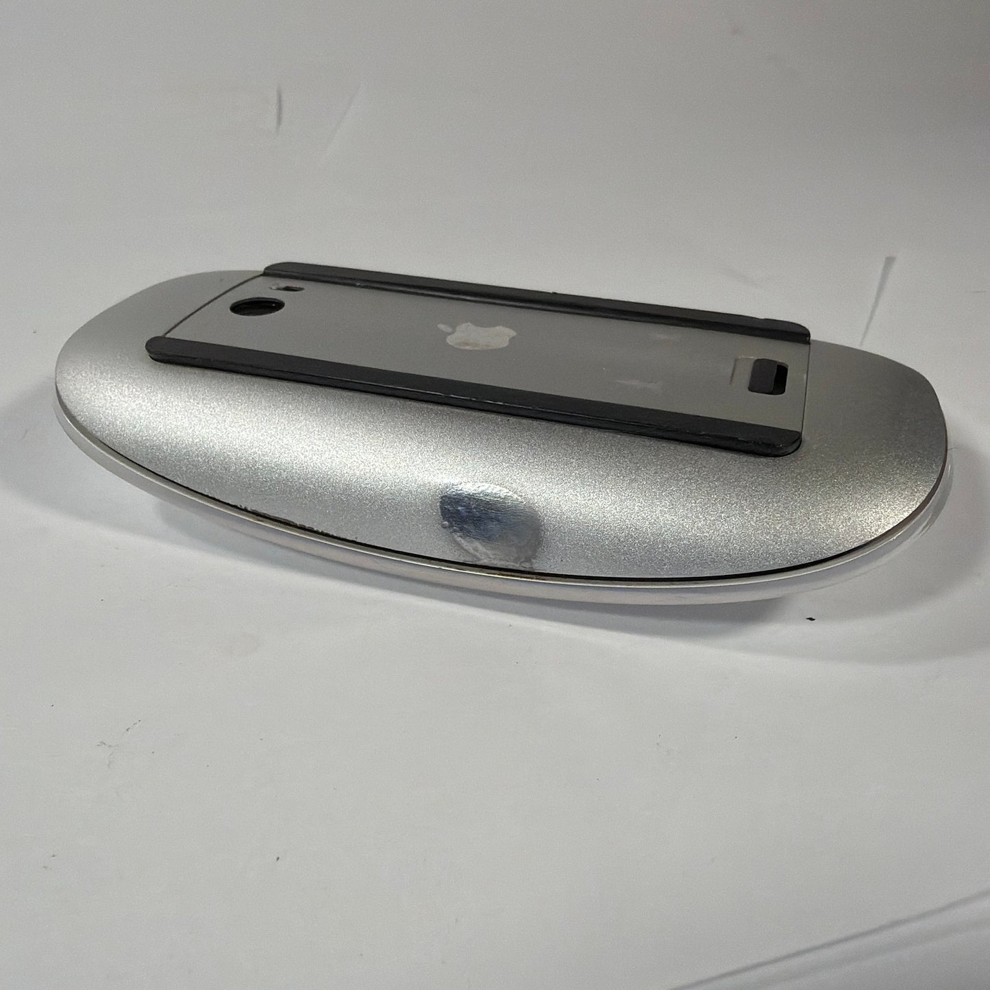 Apple Magic Mouse A1296 Wireless Bluetooth Mouse White/Silver For Parts Repair