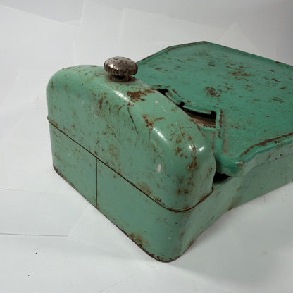 Vintage Green Analog Mechanical Scale 250 lb Platform 9 x 12 x 5