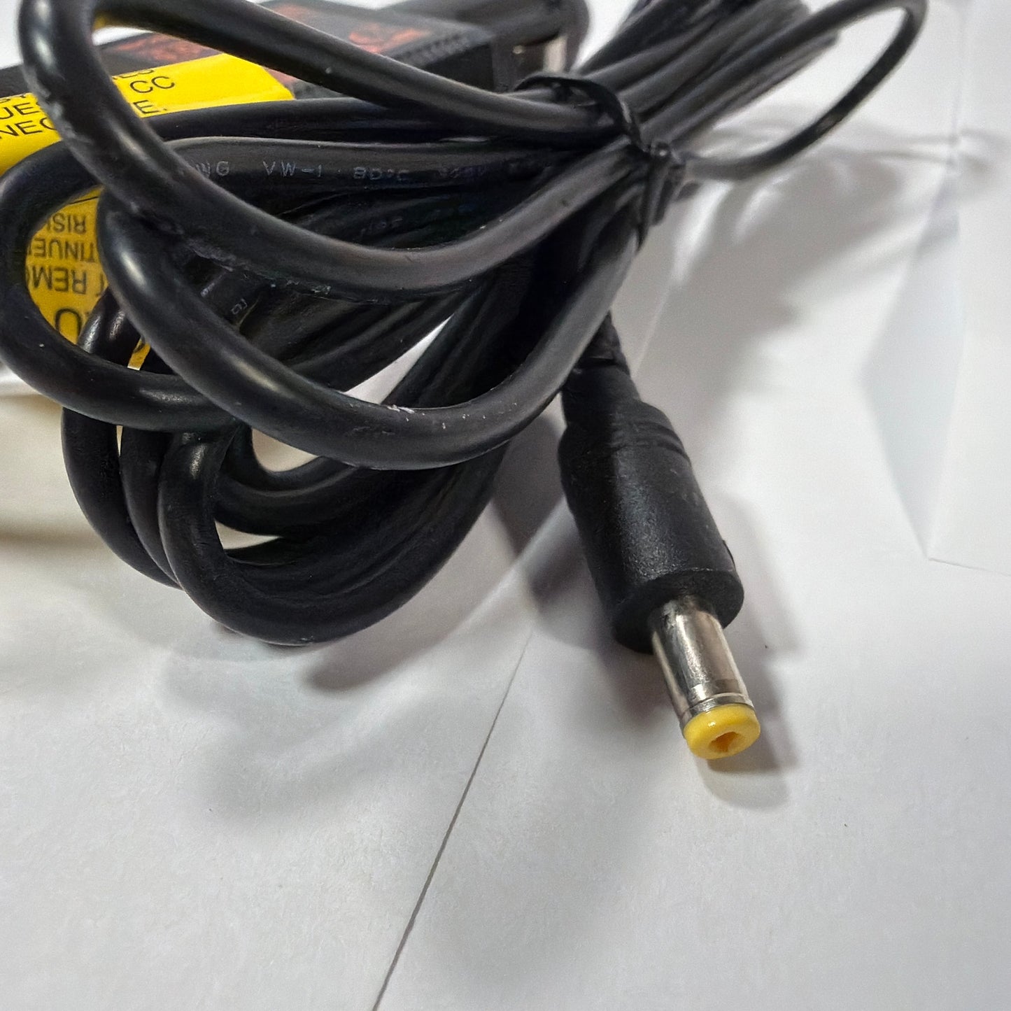 Sony DCC-FX160 9.5V Car Battery Adaptor Power Cord Tested Working