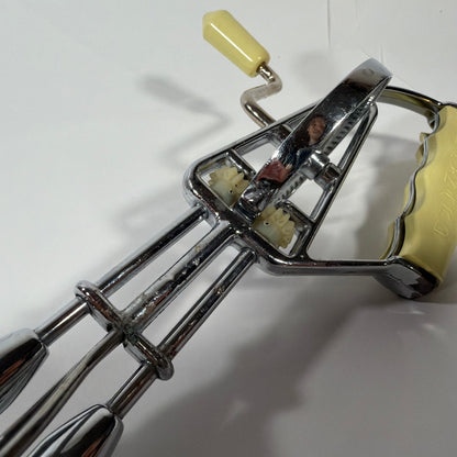 Maynard Manual Hand Crank Egg Beater Mixer Yellow Handle Chrome Cracked Handle