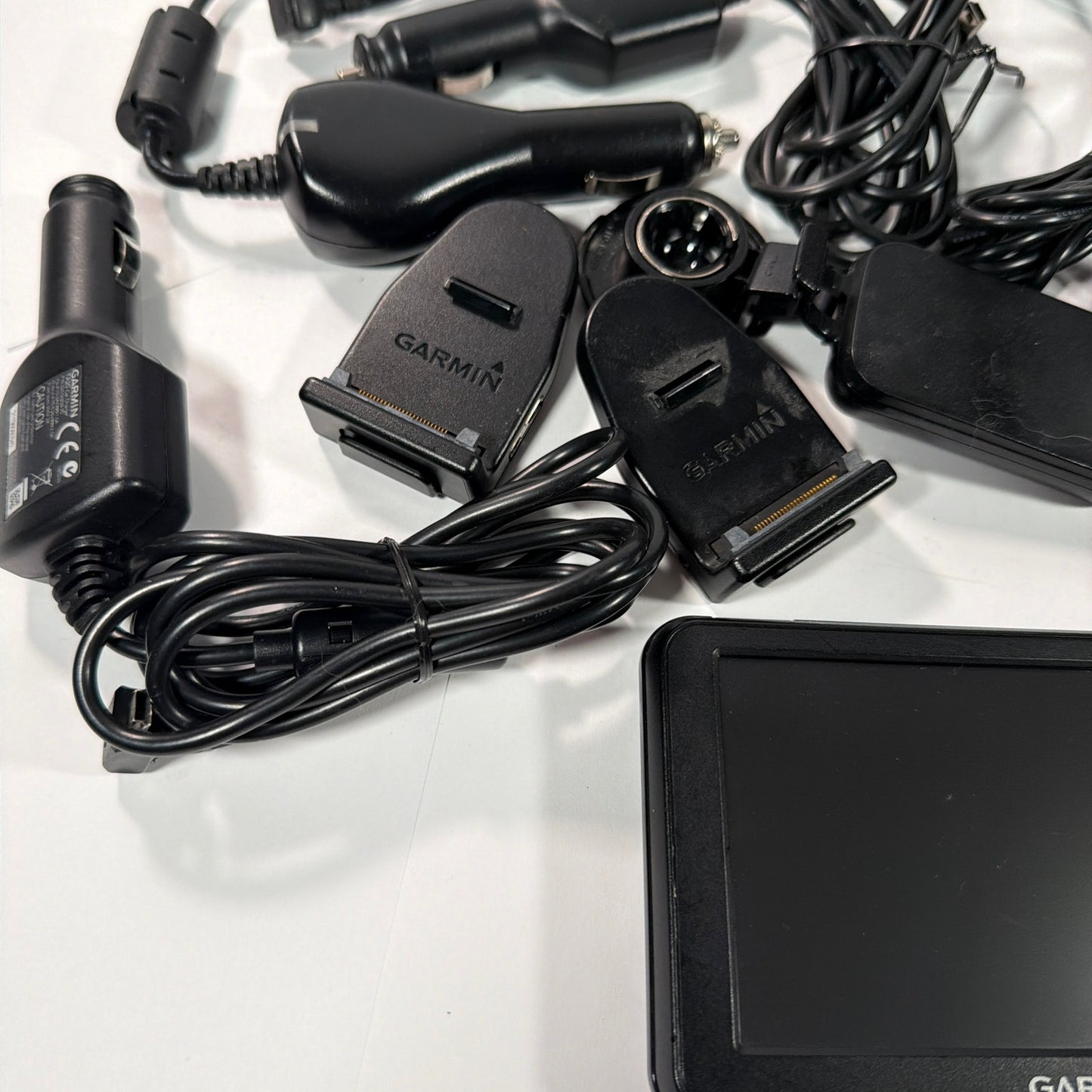 Garmin Nuvi Magellan GPS Lot for Parts Repair with Mounts Cables