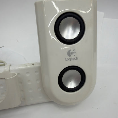 Logitech mm22 S-0159A Portable Speakers White With Carrying Case