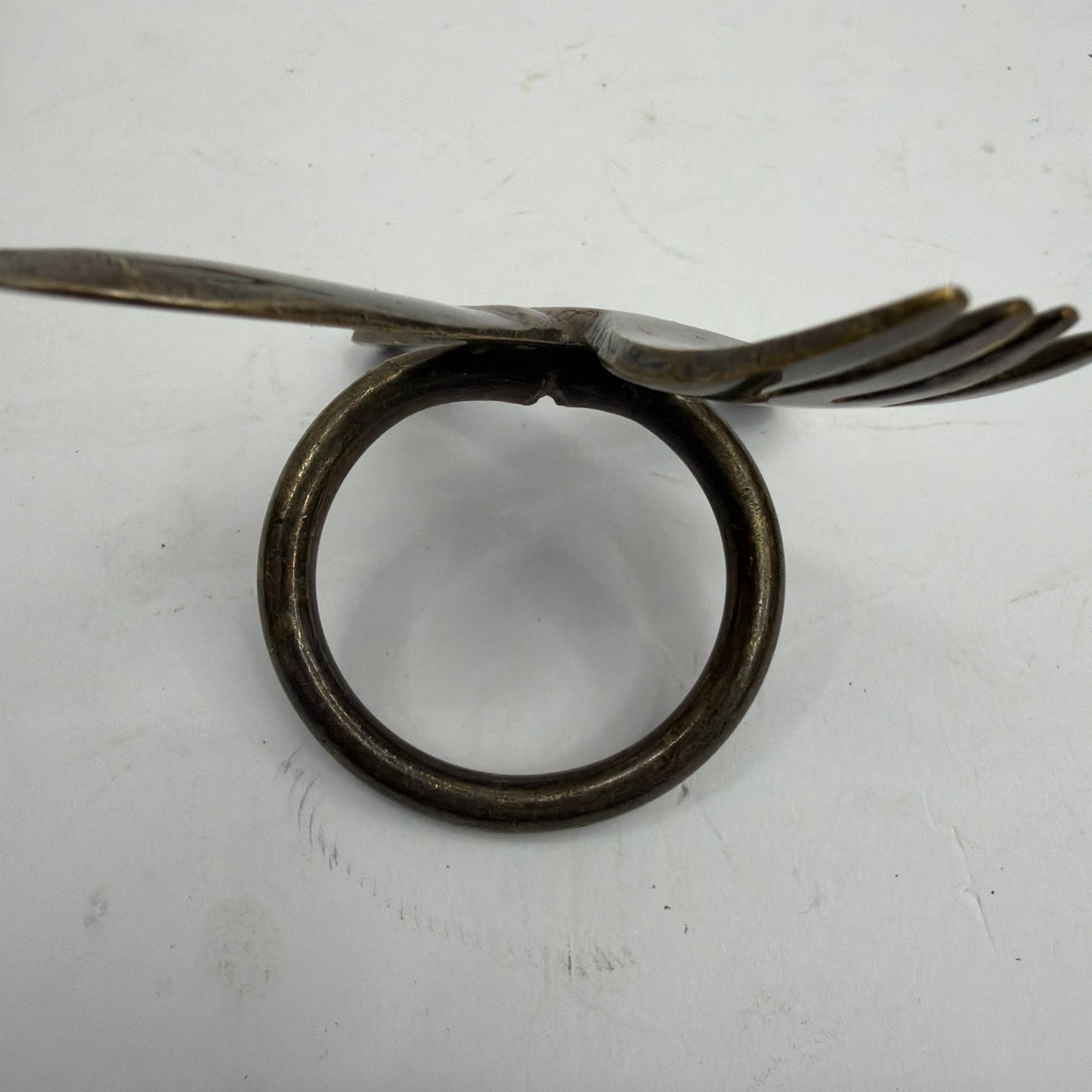 Brass-Tone Fork and Knife Napkin Rings 28mm Inner Diameter Lot of 5