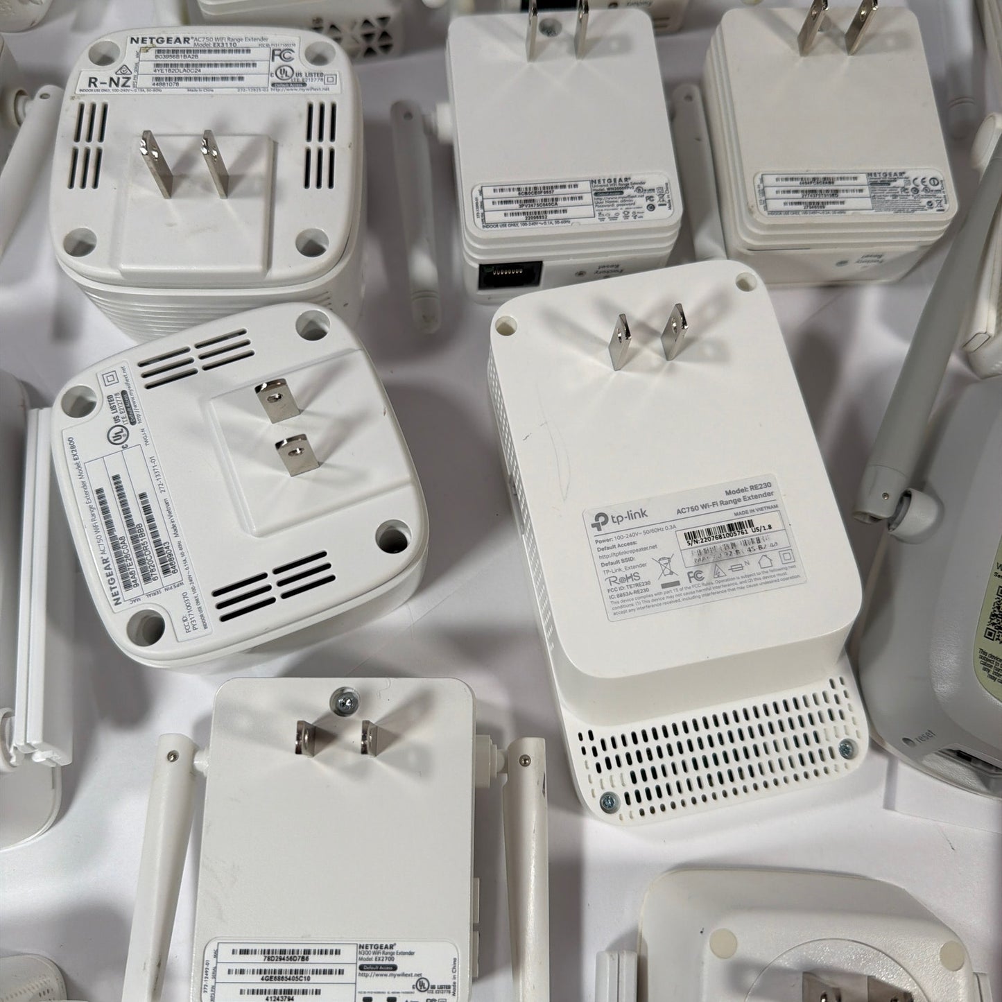Mixed Lot Wi‑Fi Range Extenders Linksys Netgear TP‑Link Belkin Untested
