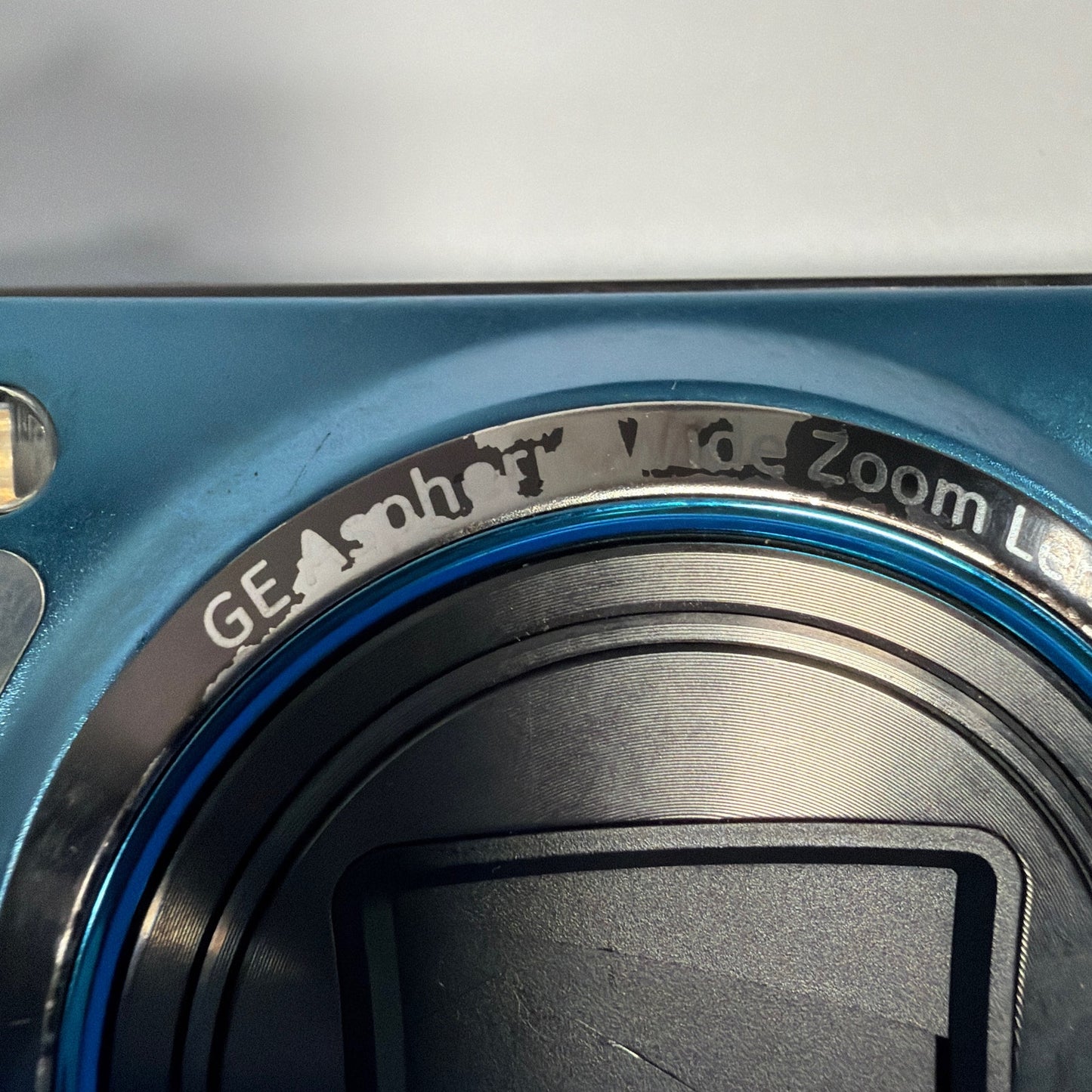 GE E1486TW 14.1MP Blue Digital Camera For Parts SD Card Slot Blocked