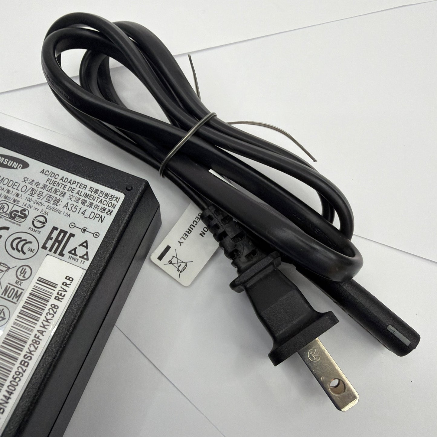 Samsung A3514_DPN 35W 14V 2.5A AC/DC Power Adapter with Power Cord Tested