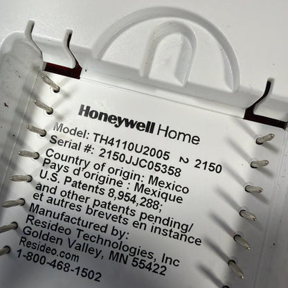 Honeywell Home ProSeries TH4110U2005 T4 Pro Programmable Thermostat White