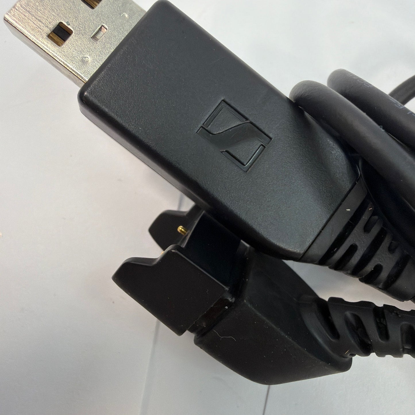 Sennheiser CH 20 MB USB Charging Cable Adapter 506040