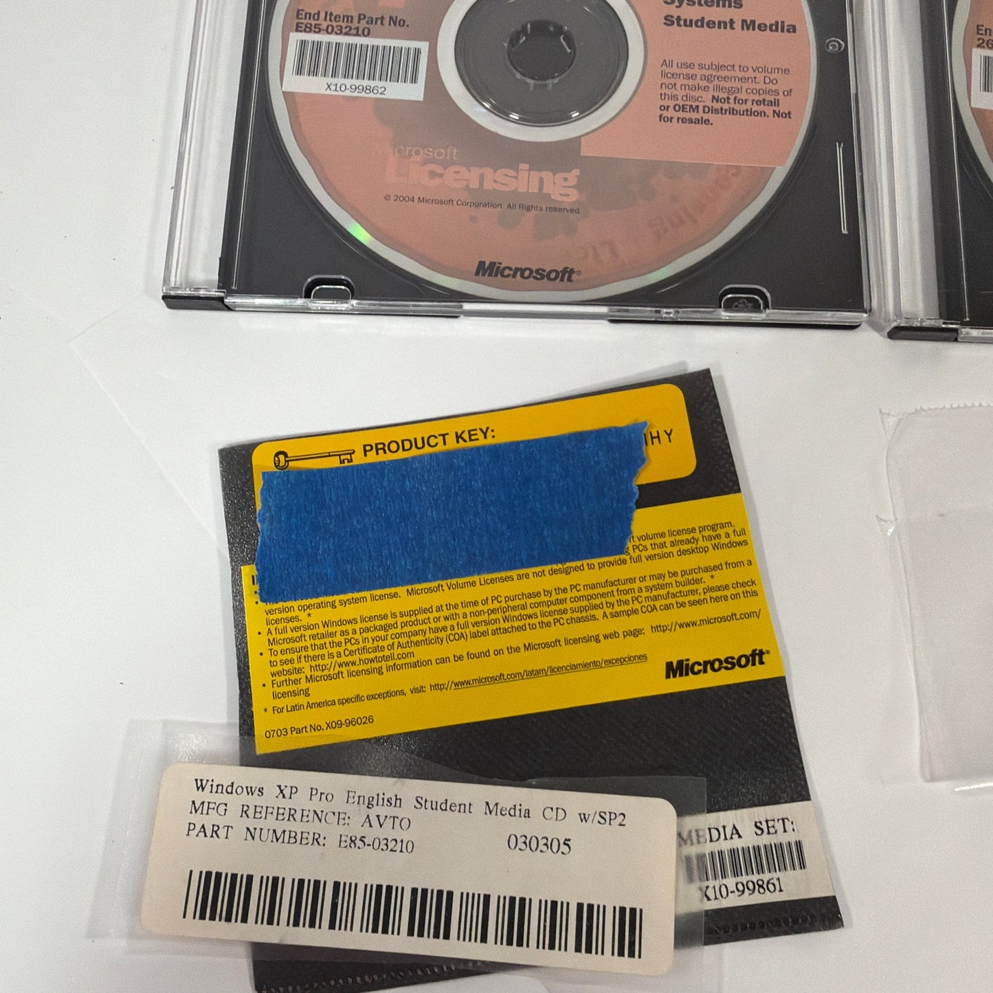 Microsoft Windows XP Professional SP2 Student Media E85-03210 + Office Pro/Ent