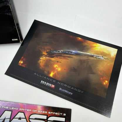 Mass Effect 3 N7 Collector's Edition Extras Art Book Patch Box BioWare