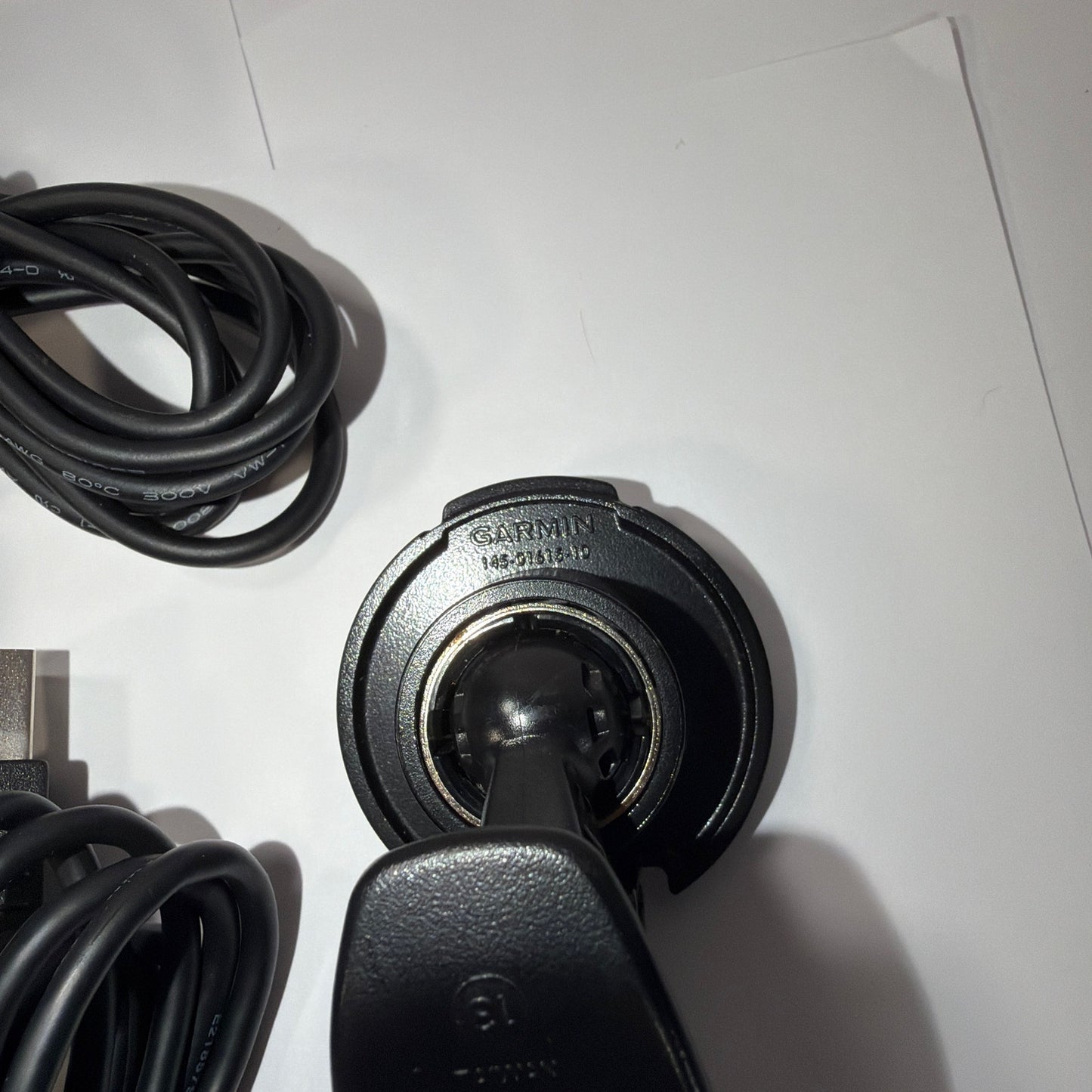 Garmin nüvi 52LM 5" GPS Navigator w/ Mount Car Charger USB Tested