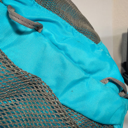 REI Co-op Tarn 18 Youth Hiking Daypack Backpack 18L Teal Blue