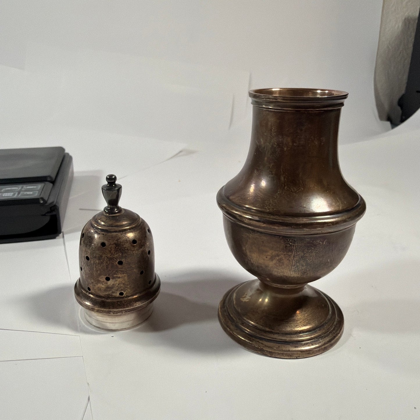 Vintage Sterling Silver Muffineer Sugar Shaker Marked M Sterling 857 5 in 56.6g