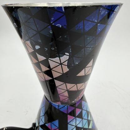 Motion and Glitter Lamp Model 4283 Geometric Triangle Pattern 120V 40W