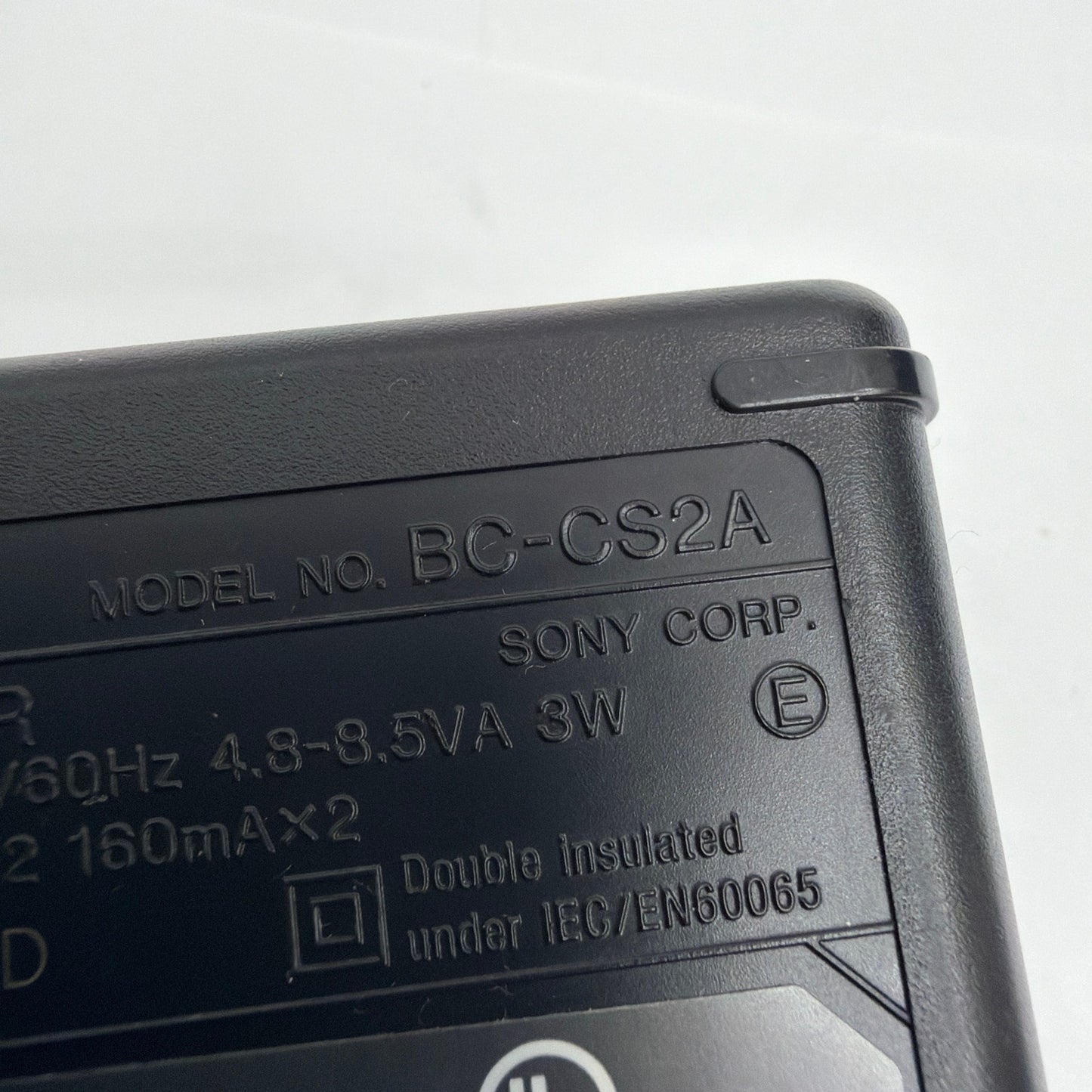 Sony BC-CS2A Ni-MH AA/AAA Battery Charger with Power Cord