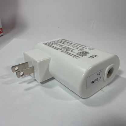 IKEA KMV-190-330-NA-3 19V 1.74A 33W Class 2 Power Supply Adapter